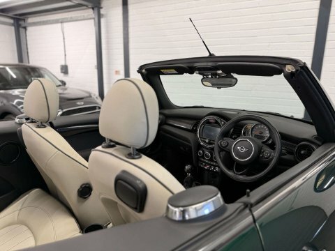 Mini Convertible 2.0 Cooper S WN68XTK Green #4