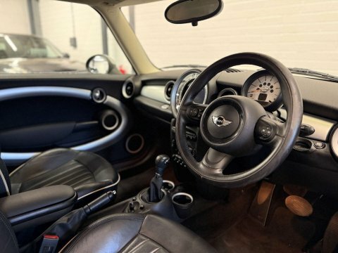 Mini Clubman 2.0 Cooper D Brown #4