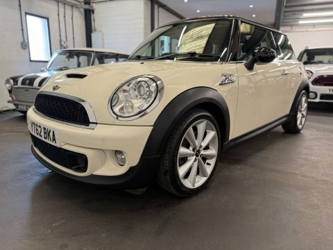 Mini Hatch 1.6 Cooper S White #2