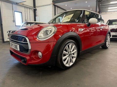 Mini Hatch 2.0 Cooper S Red #2