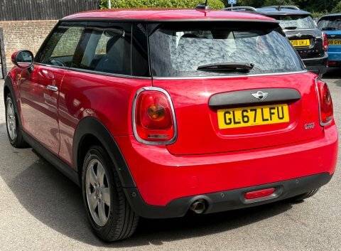 Mini Hatch Back Euro 6 Ss 136 Ps Black #16