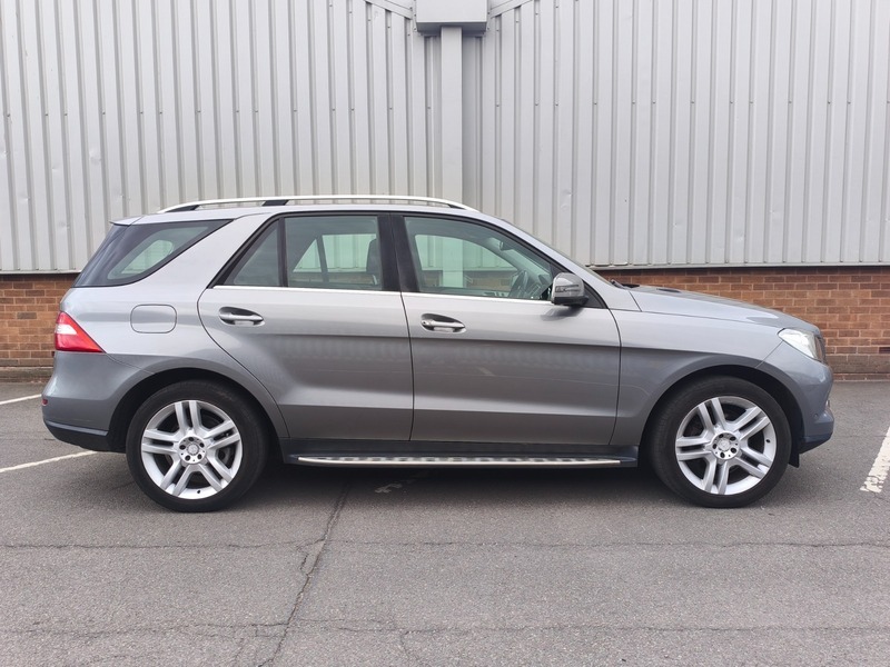 Mercedes-Benz M Class Ml250 Bluetec Special Edition Silver