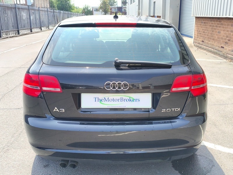 Audi A3 Tdi Sport Black #6