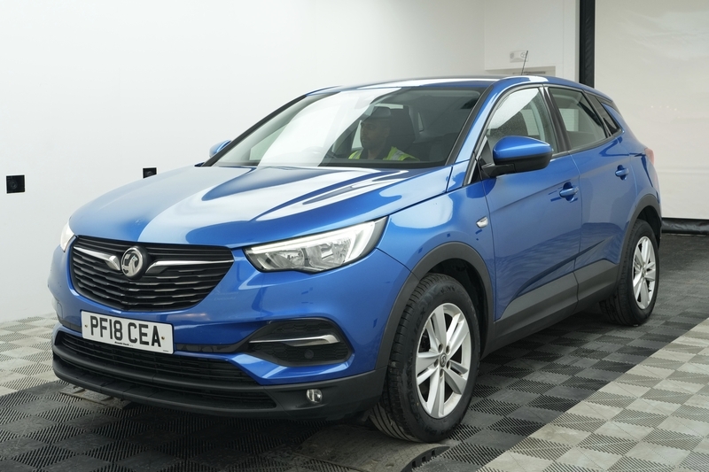 Vauxhall Grandland X Se S S PF18CEA Blue #2