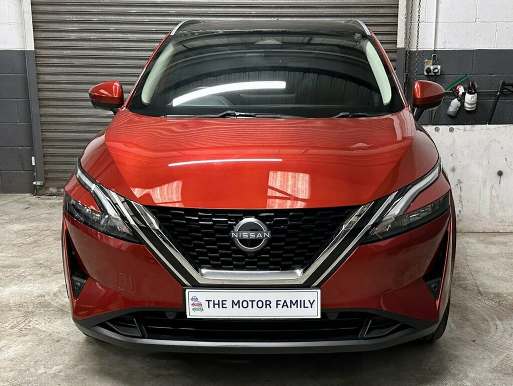 Nissan Qashqai 1.3 Dig-t Mh N-connecta Red #3