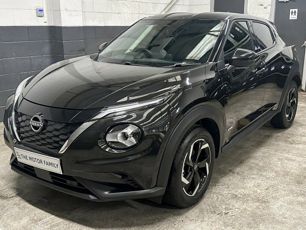 Nissan Juke 1.6 Hybrid N-connecta Black #4