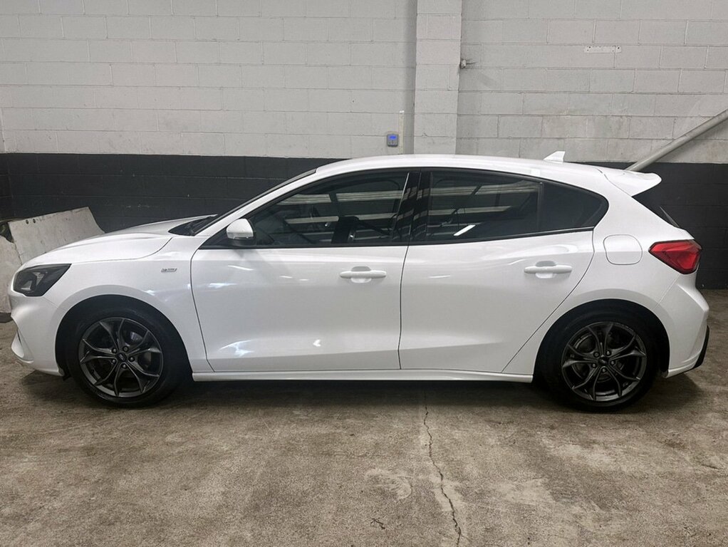 Ford Focus 1.0 Ecoboost 125 St-line White #4