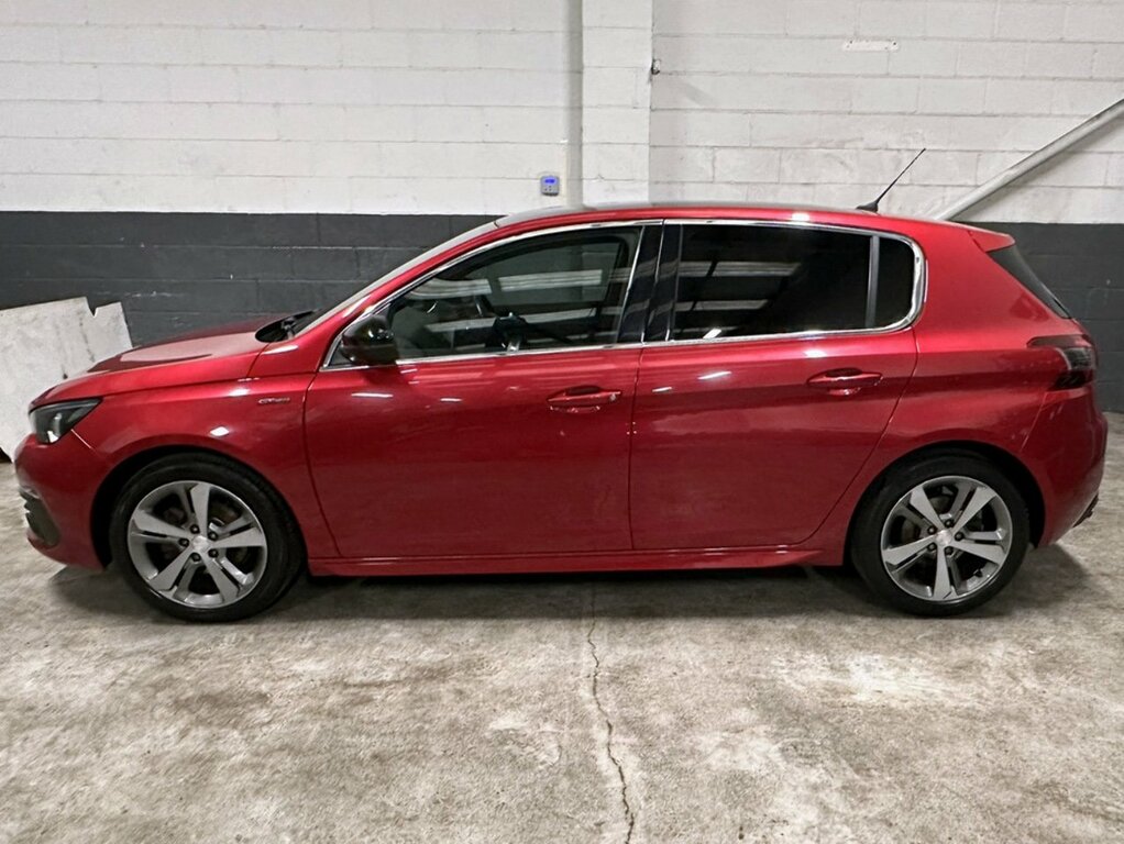 Peugeot 308 1.2 Puretech 130 Gt Line Red #5