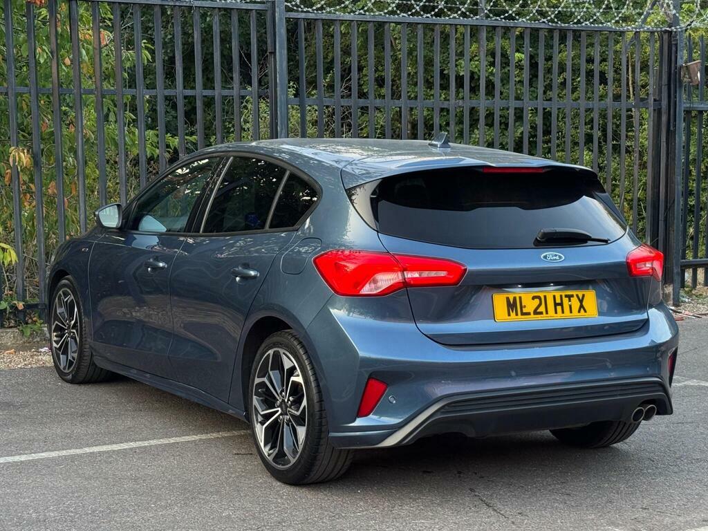 Ford Focus Estate 1.5 Ecoblue 120 St-line X Black #23