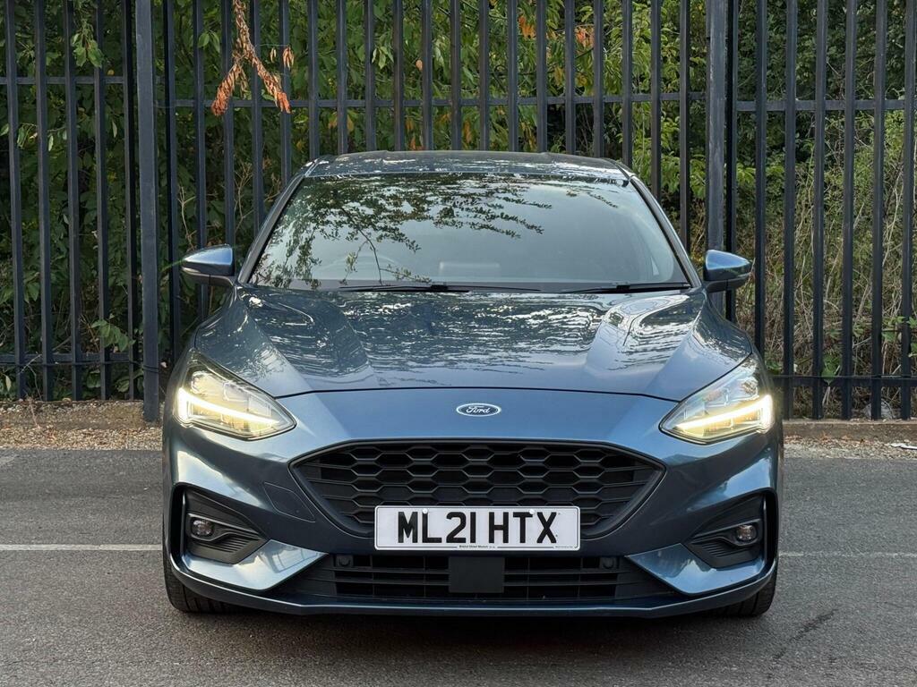 Ford Focus Estate 1.5 Ecoblue 120 St-line X Black #7