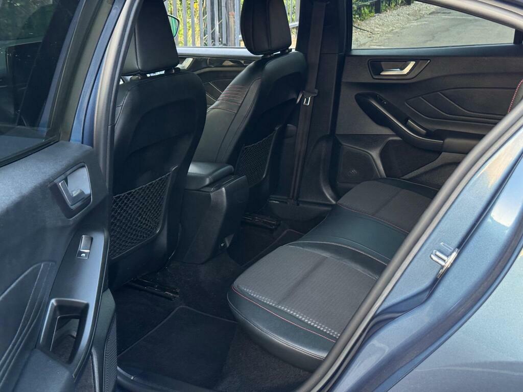 Ford Focus Estate 1.5 Ecoblue 120 St-line X Black #33