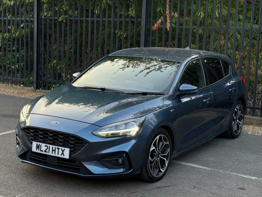 Ford Focus Estate 1.5 Ecoblue 120 St-line X Black #10