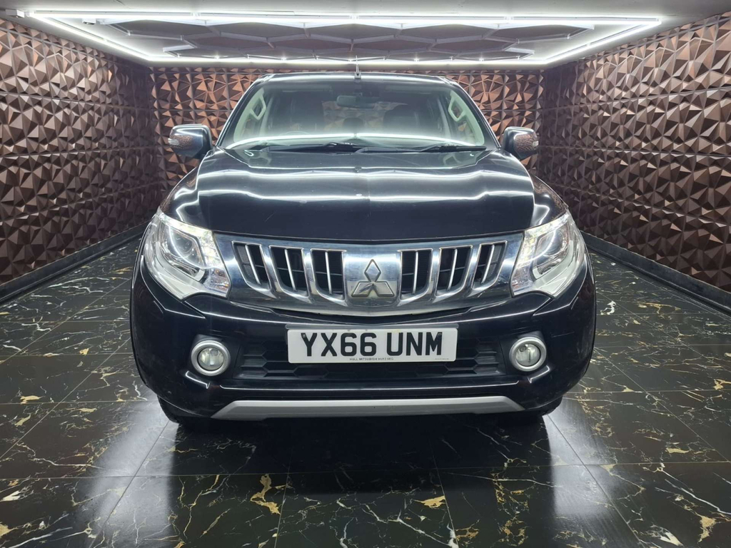 Mitsubishi L200 Warrior Double Cab Di-d 4Wd YX66UNM #3
