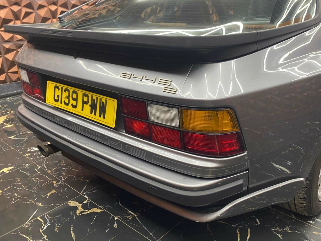 Porsche 944 944 S2 Blue #9
