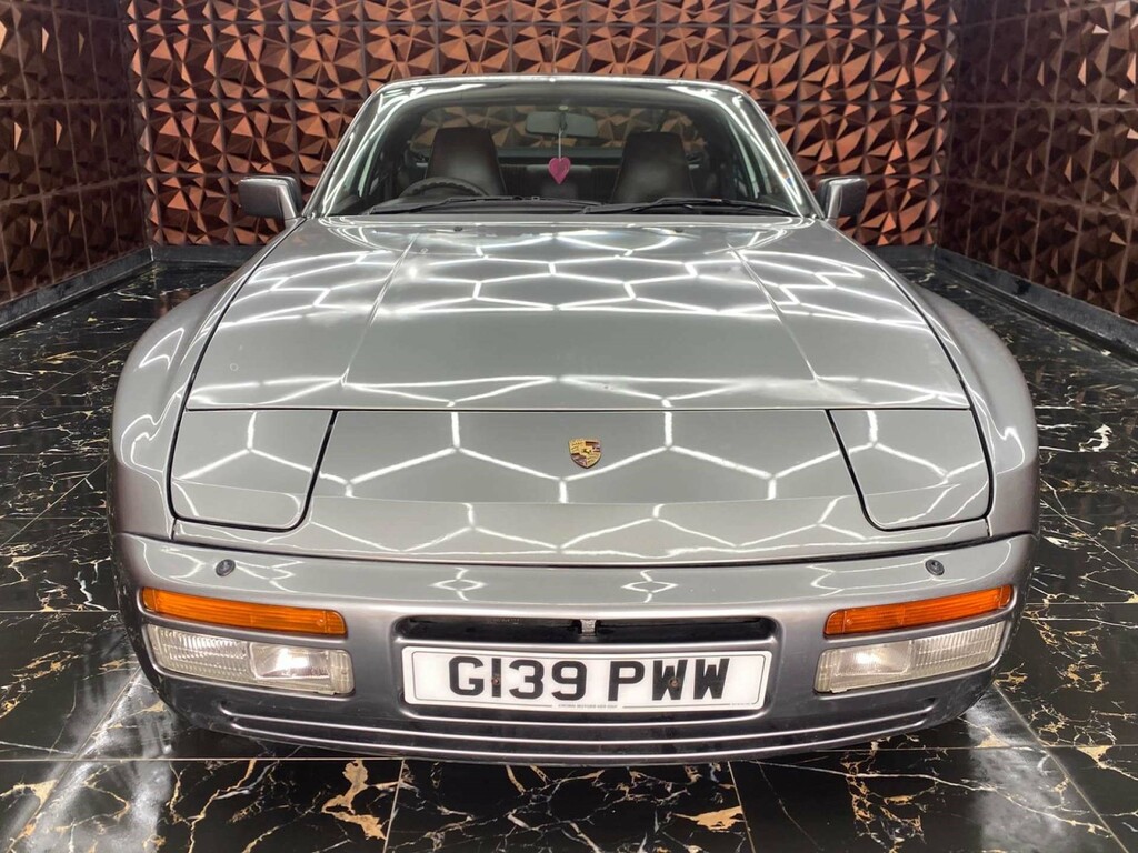 Porsche 944 S2  #5