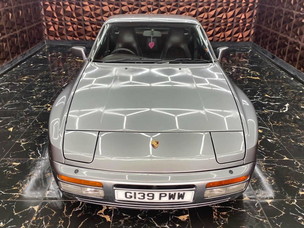 Porsche 944 S2  #6
