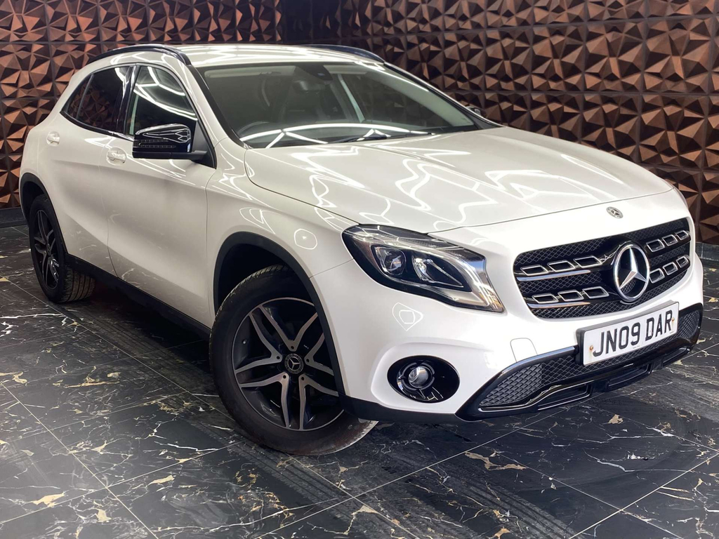 Mercedes-Benz GLA Class Urban Edition 
