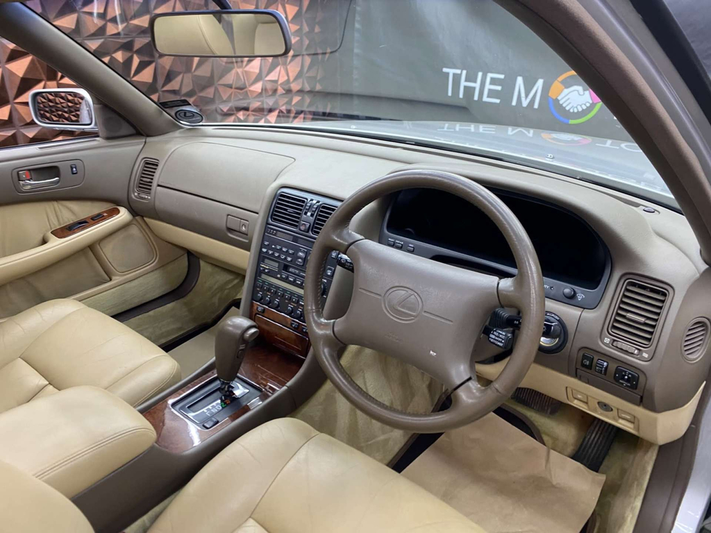 Lexus LS 400 93 Beige #27