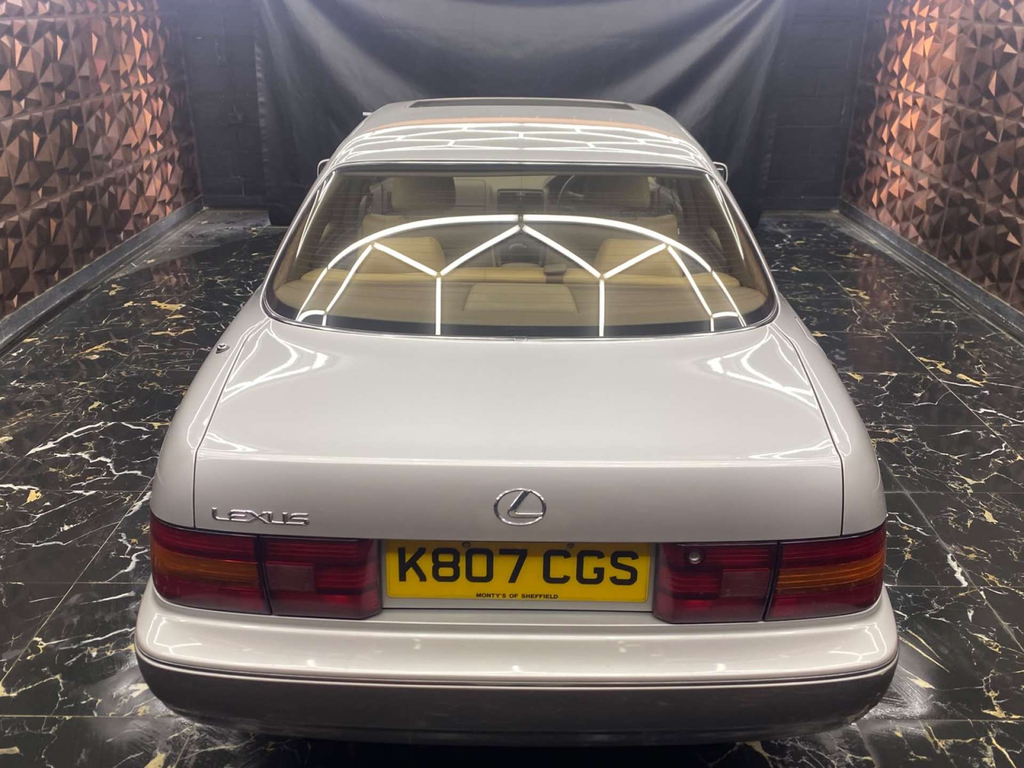Lexus LS 400 93 Beige #16