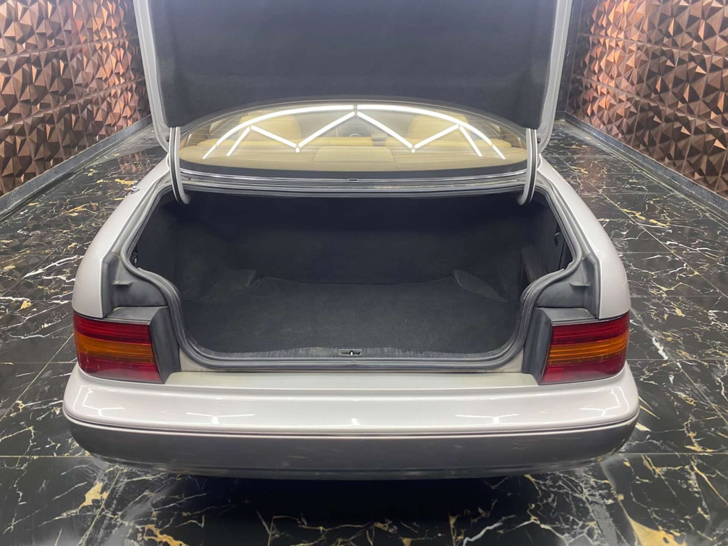 Lexus LS 400 93 Beige #17