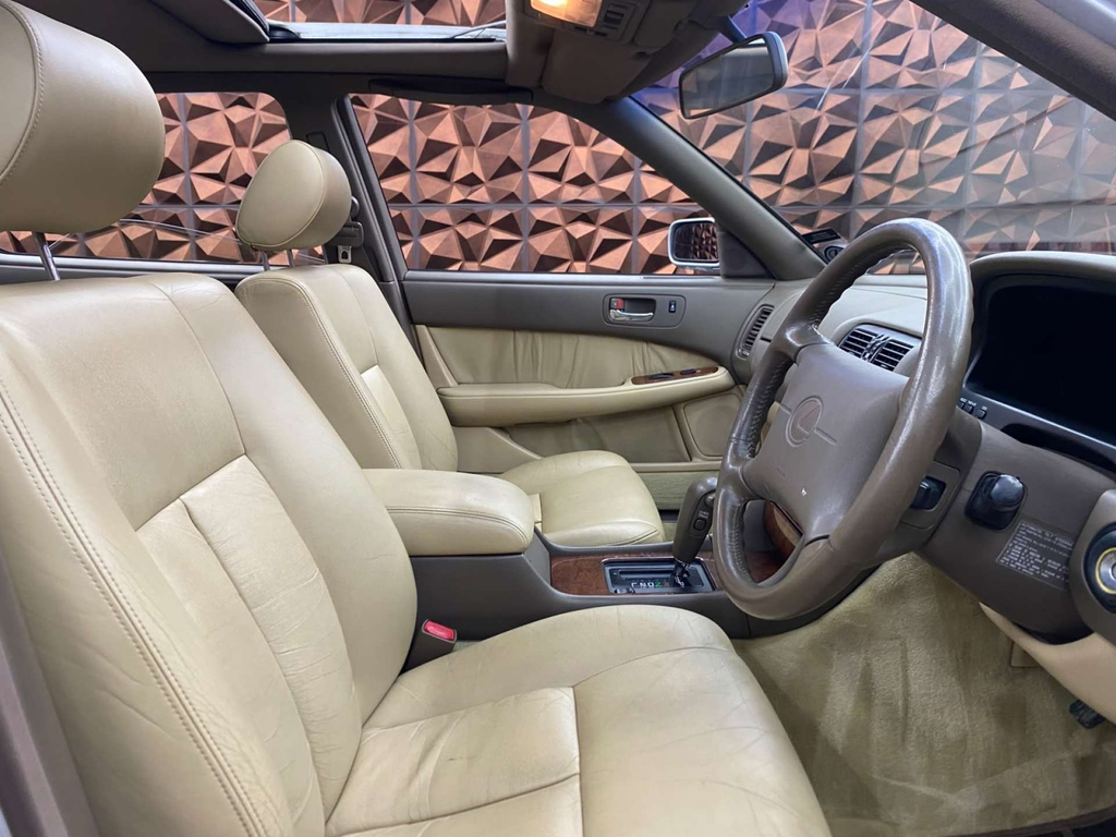 Lexus LS 400 93 Beige #28