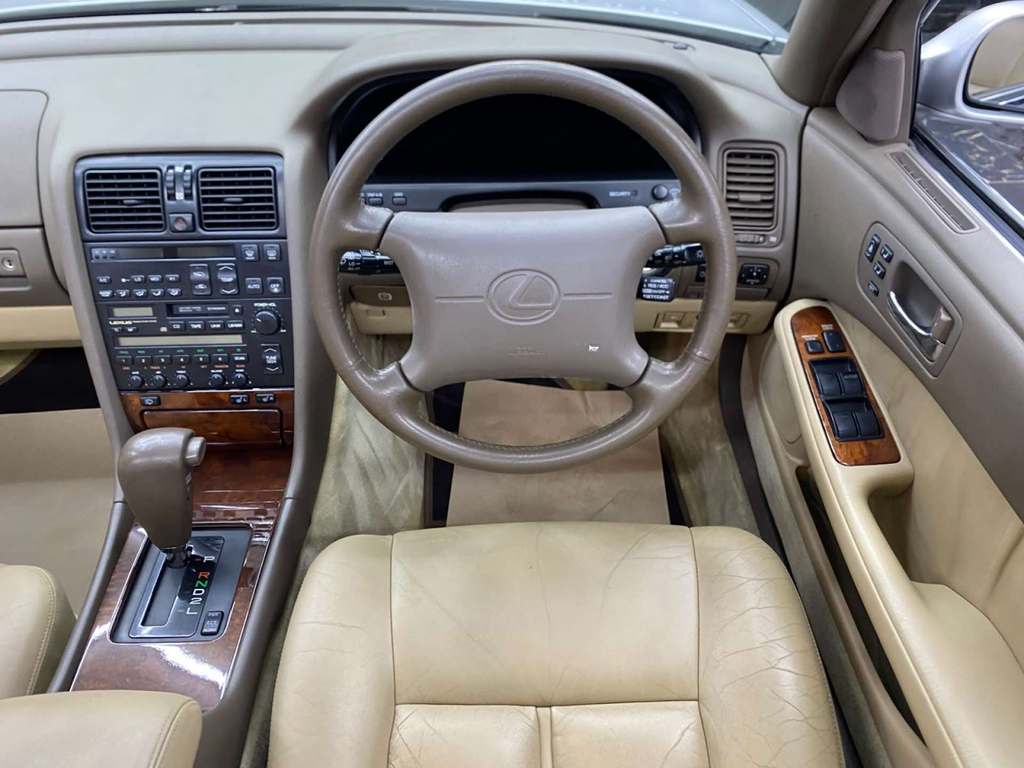 Lexus LS 400 93 Beige #31