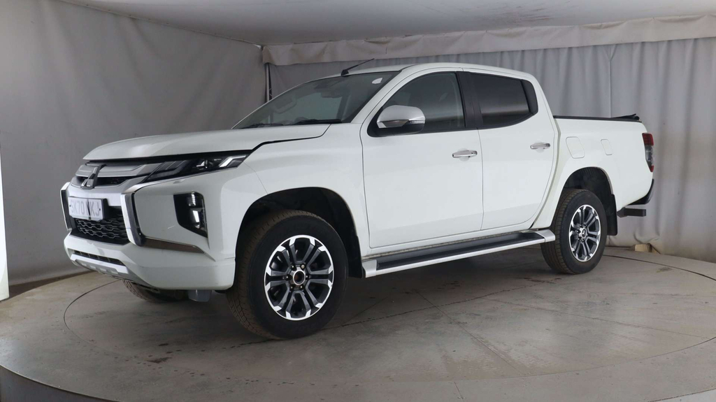 Mitsubishi L200 Barbarian Di-d 4Wd #4