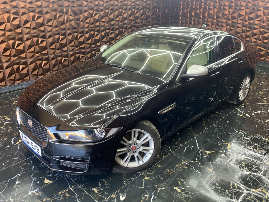 Jaguar XE Prestige D WJ66EXB #5