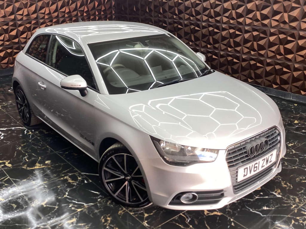 Audi A1 Se Tfsi DV61ZWZ #2
