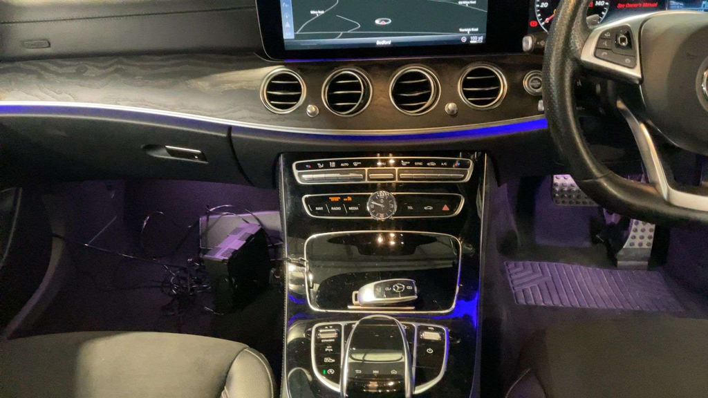 Mercedes-Benz E Class Amg Line Premium #6