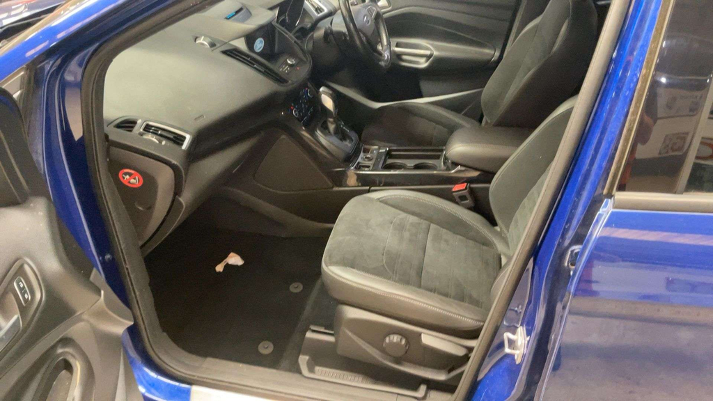 Ford Kuga St-line X Tdci 4X4 4Wd Blue #4