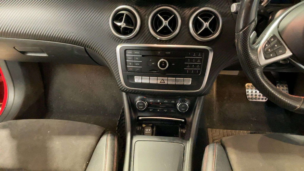 Mercedes-Benz A Class Amg Line Premium AK16ZXH #6