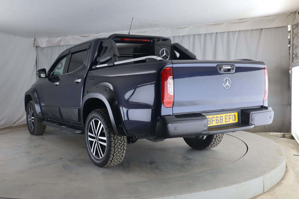 Mercedes-Benz X Class Class 2.3 Cdi Black #13