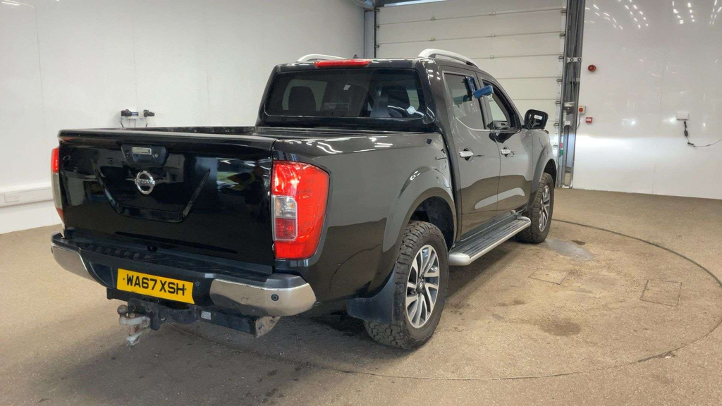 Nissan Navara Dci Tekna 4X4 Shr Dcb Black #13
