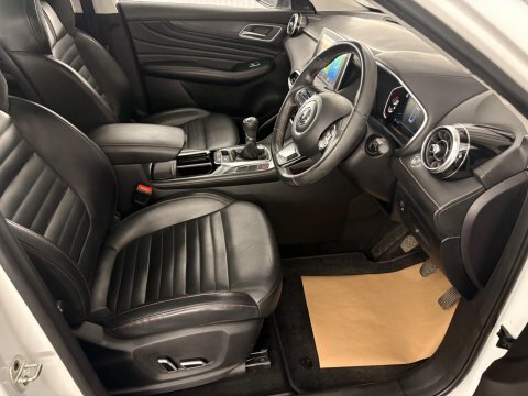 MG HS 1.5 T-gdi Exclusive GY22HHZ #3