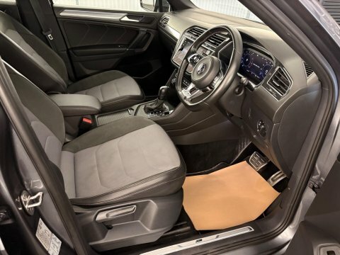Volkswagen Tiguan Allspace 1.5 Tsi Evo DN70VRW #4