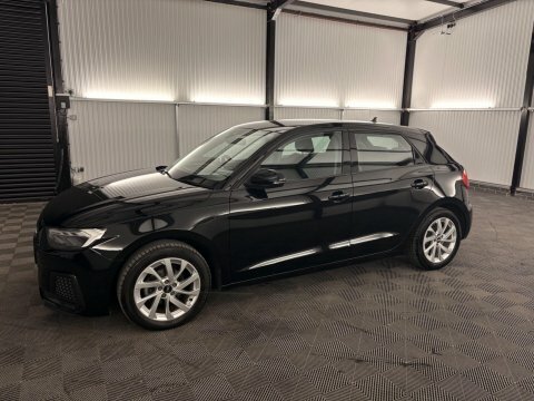 Audi A1 1.5 Tfsi 35 Citycarver Euro 6 S Black #44