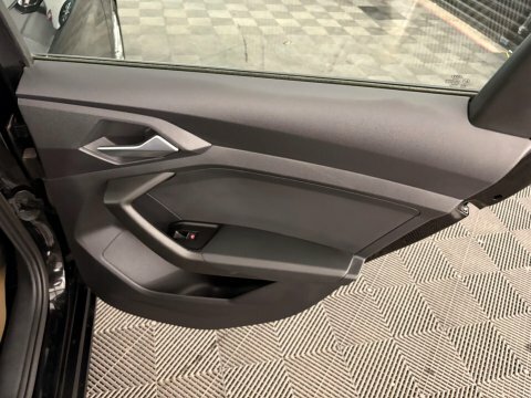 Audi A1 1.5 Tfsi 35 Citycarver Euro 6 S Black #28