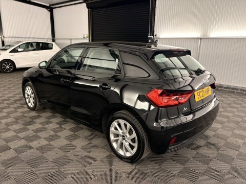 Audi A1 1.5 Tfsi 35 Citycarver Euro 6 S Black #46