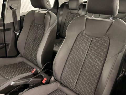 Audi A1 1.5 Tfsi 35 Citycarver Euro 6 S Black #8