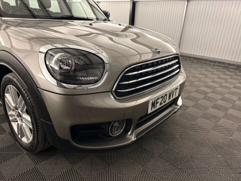 Mini Countryman Cooper S E Exclusive White #39