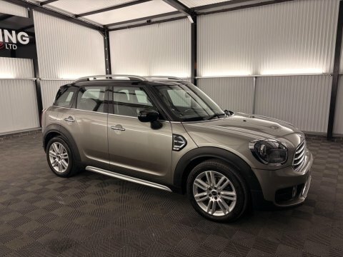 Mini Countryman Cooper S E Exclusive White #51