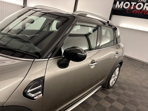 Mini Countryman Cooper S E Exclusive White #36