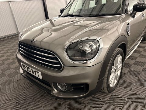 Mini Countryman Cooper S E Exclusive White #40
