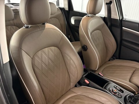 Mini Countryman Cooper S E Exclusive White #8