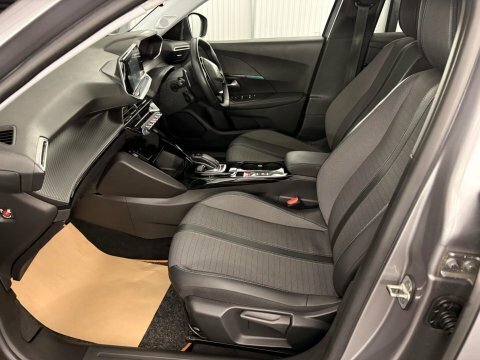 Peugeot 2008 1.2 Puretech Allure GD21YNT #4