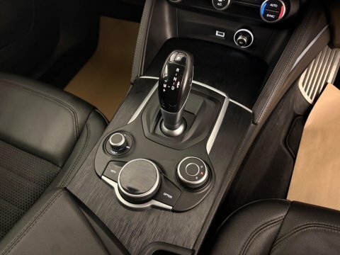 Alfa Romeo Stelvio Tb Super Black #20