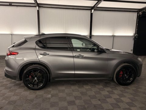 Alfa Romeo Stelvio Tb Super Black #53