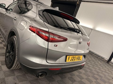 Alfa Romeo Stelvio Tb Super Black #40
