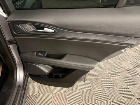 Alfa Romeo Stelvio Tb Super Black #29